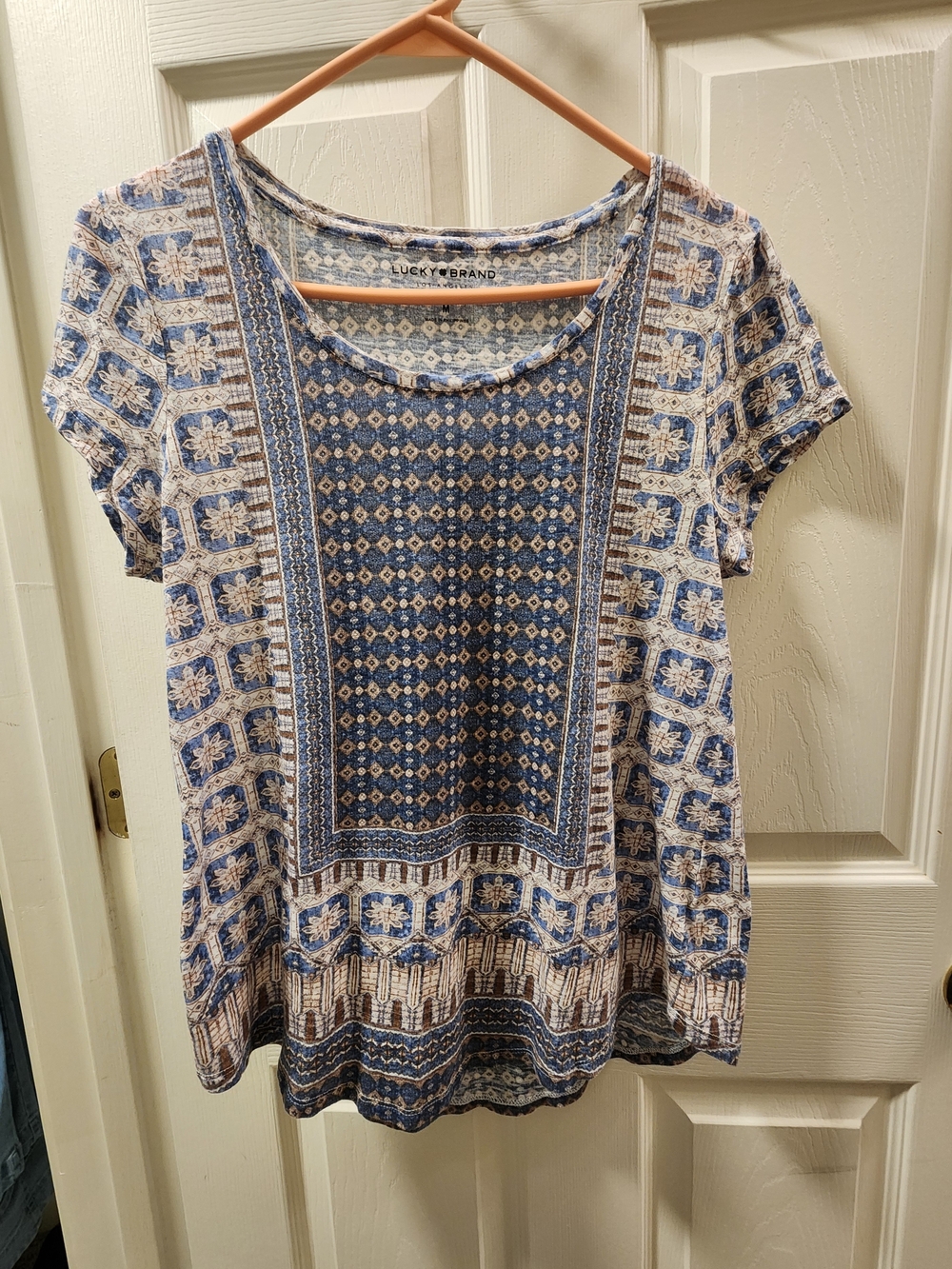 Lucky Brand Blue and Cream Patterned Scoop Neck Tee